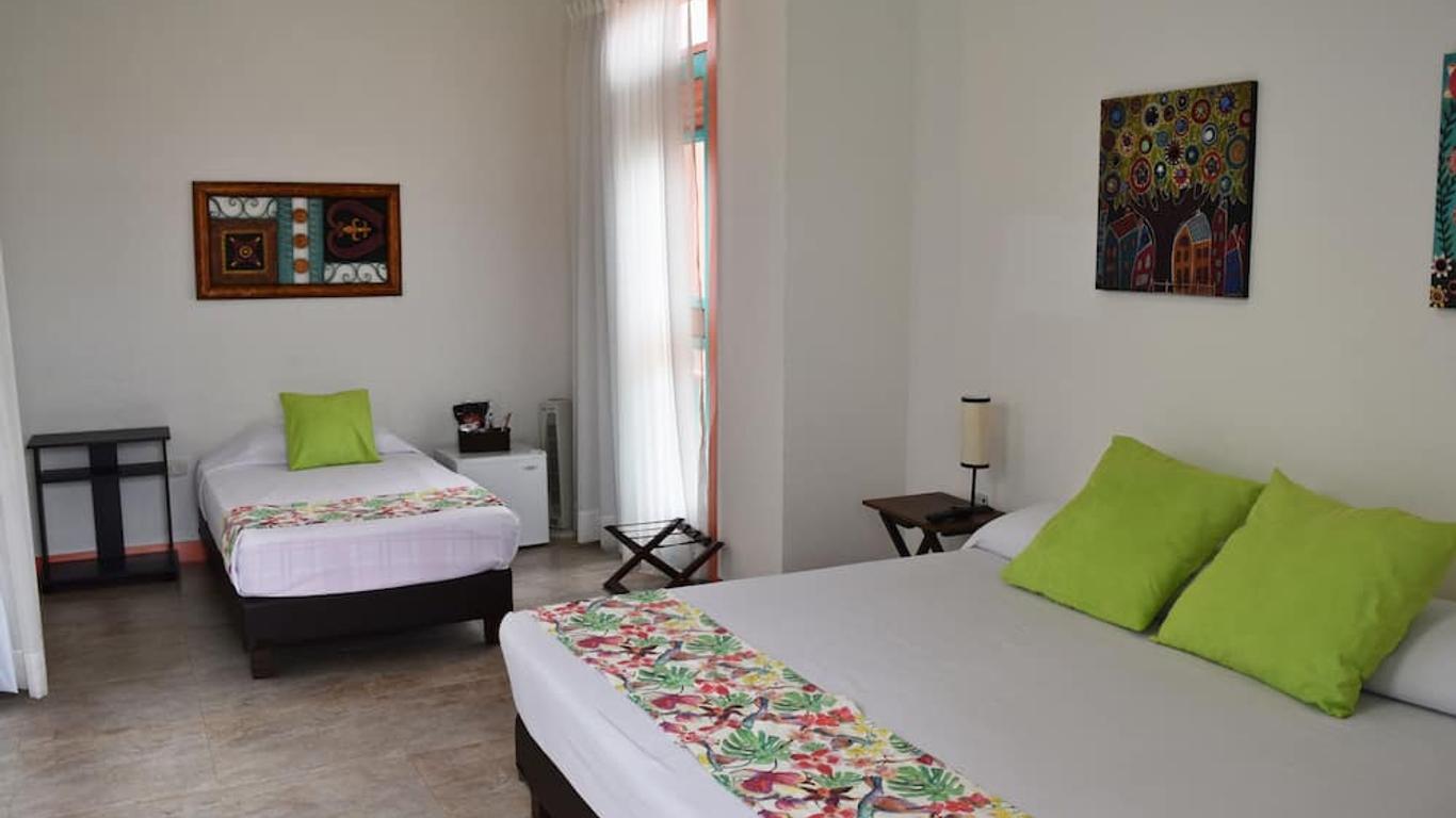 Hotel Campestre La Tata