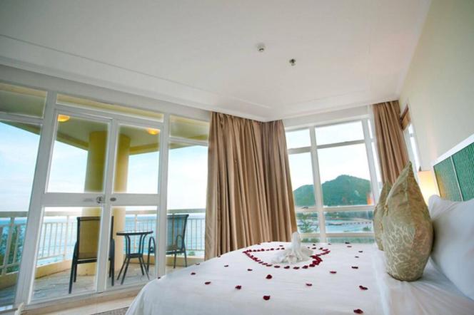 Sunshine Resort Intime Sanya