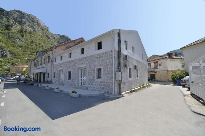 Hostel Pupa