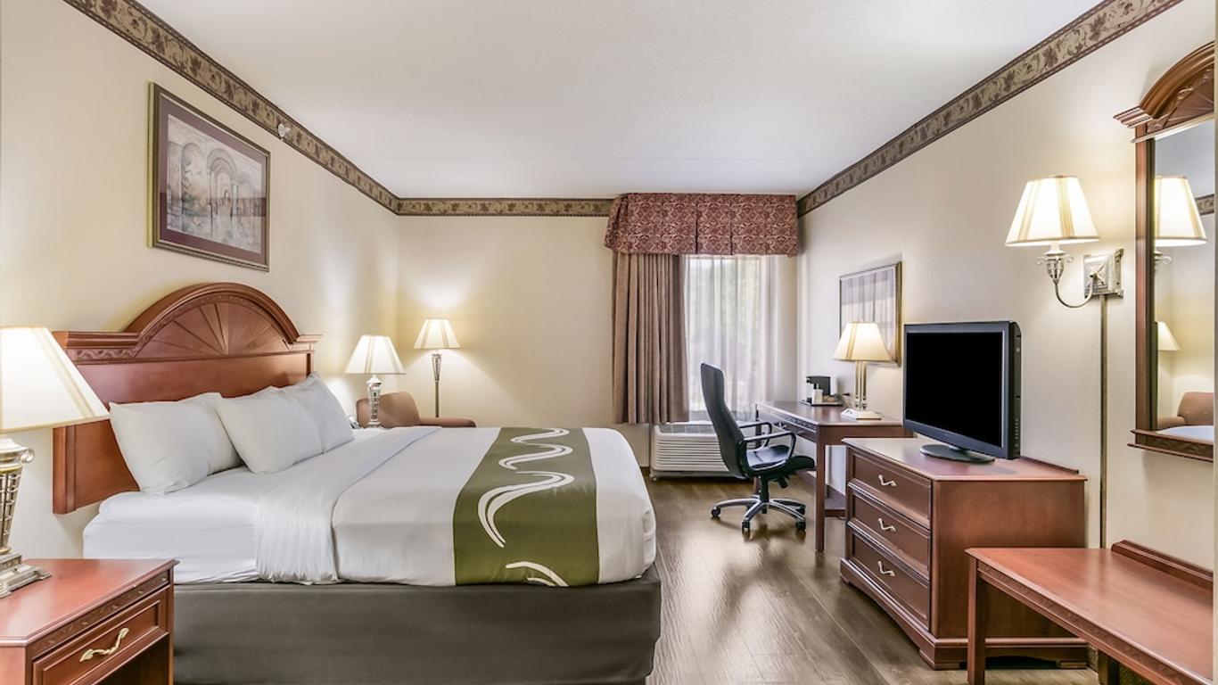 Quality Inn & Suites Bel Air I-95 Exit 77a