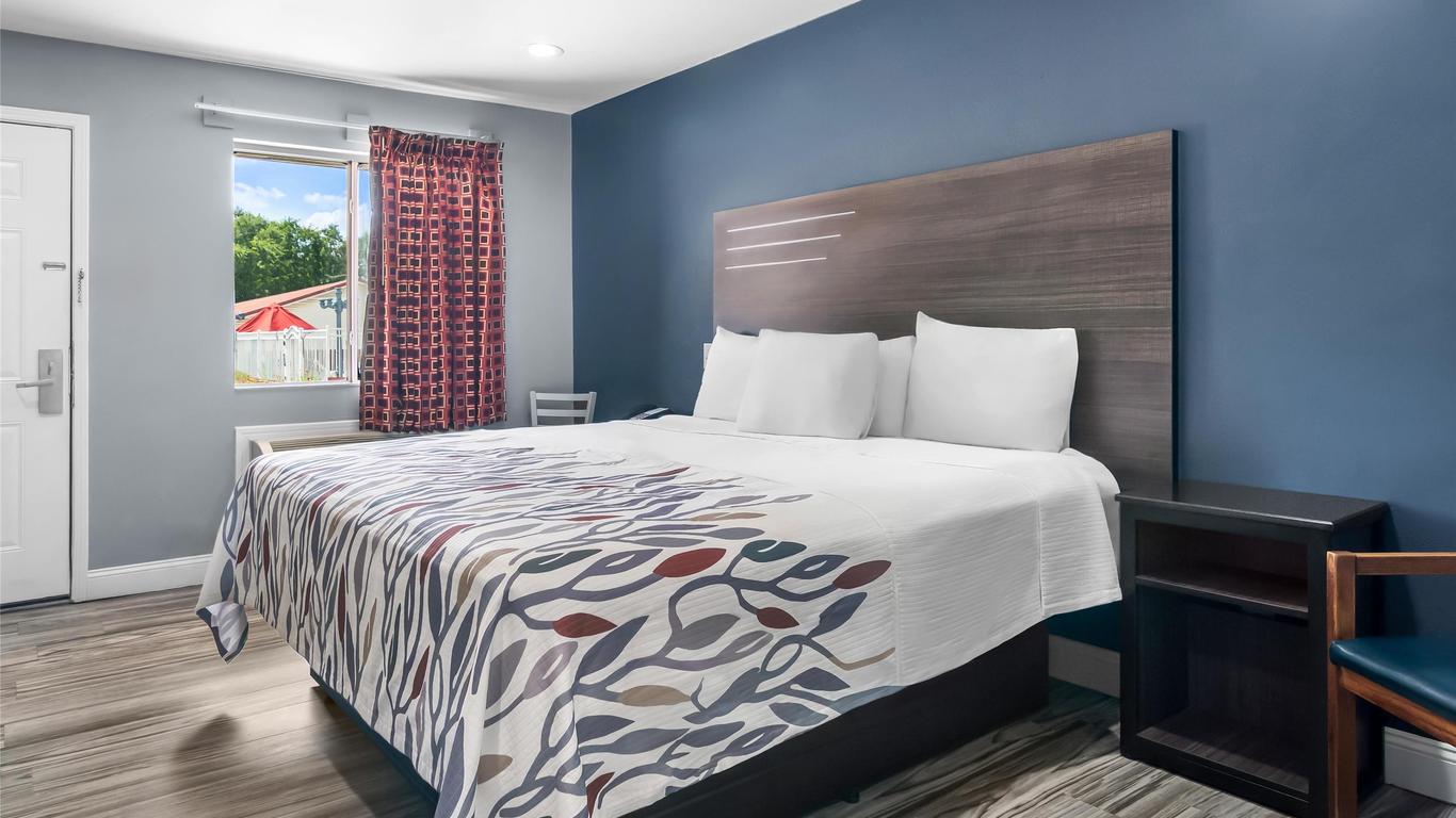 Americas Best Value Inn and Suites Siloam Springs