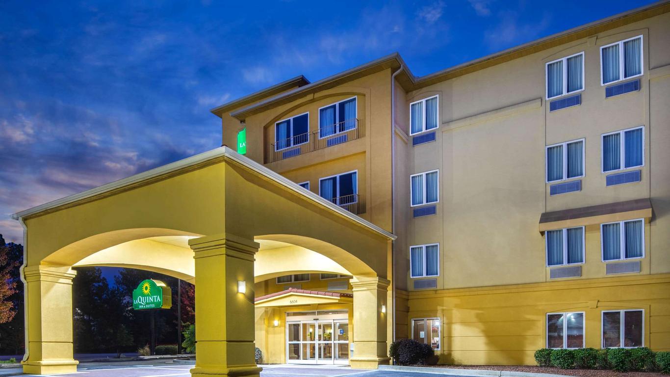 La Quinta Inn & Suites by Wyndham Atlanta-Union City