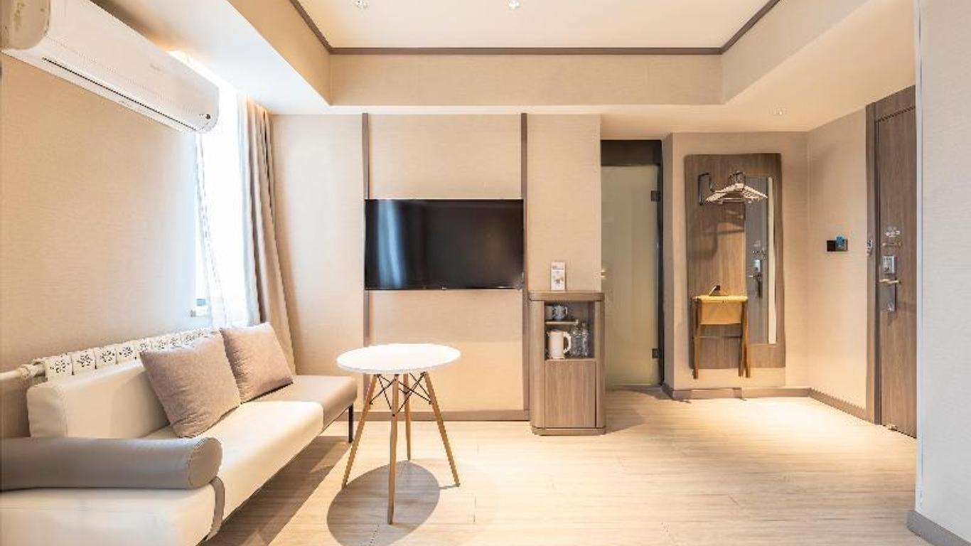 Hanting Hotel Zhengzhou Ruhe Road