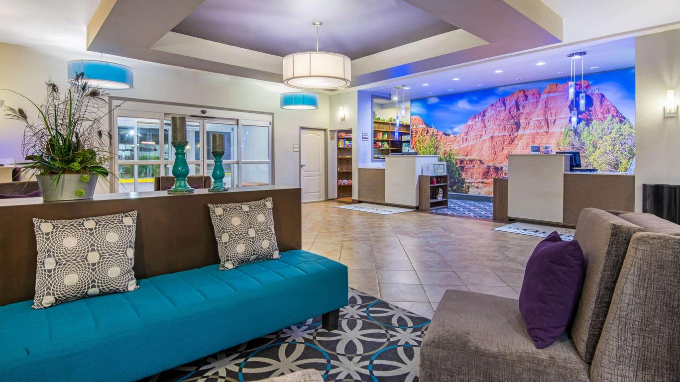 La Quinta Inn & Suites by Wyndham Dumas