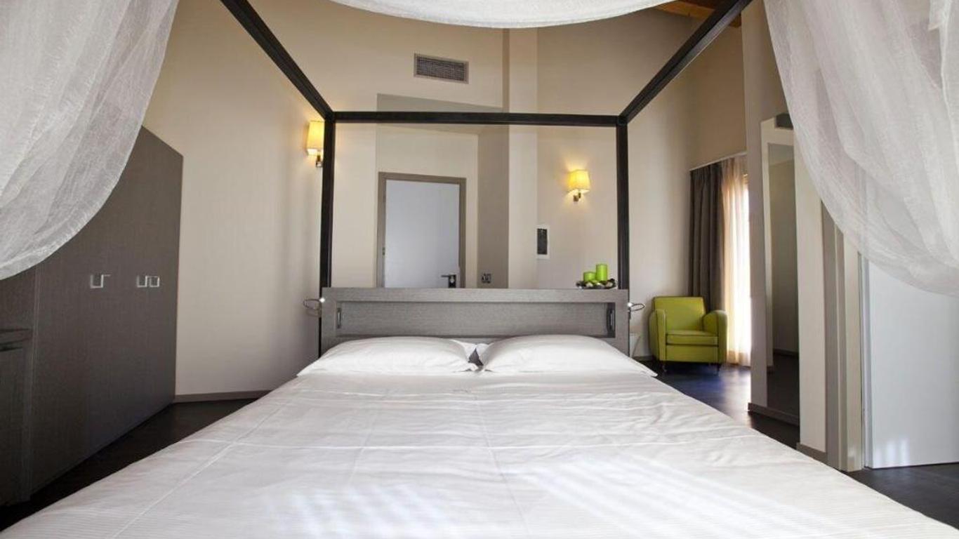 Harmony Suite Hotel