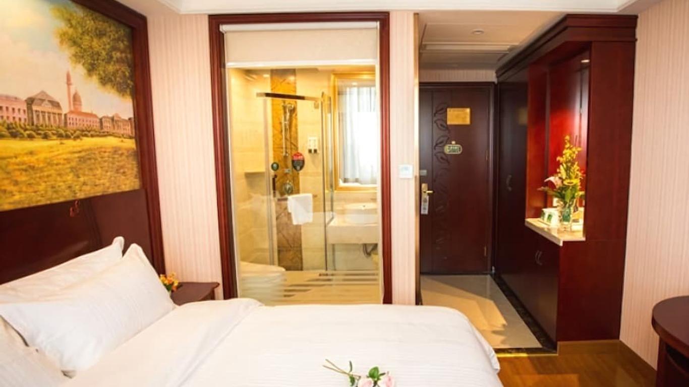 Greentree Inn Shanghai Waigaoqiao Free Trade Zone Express Hotel