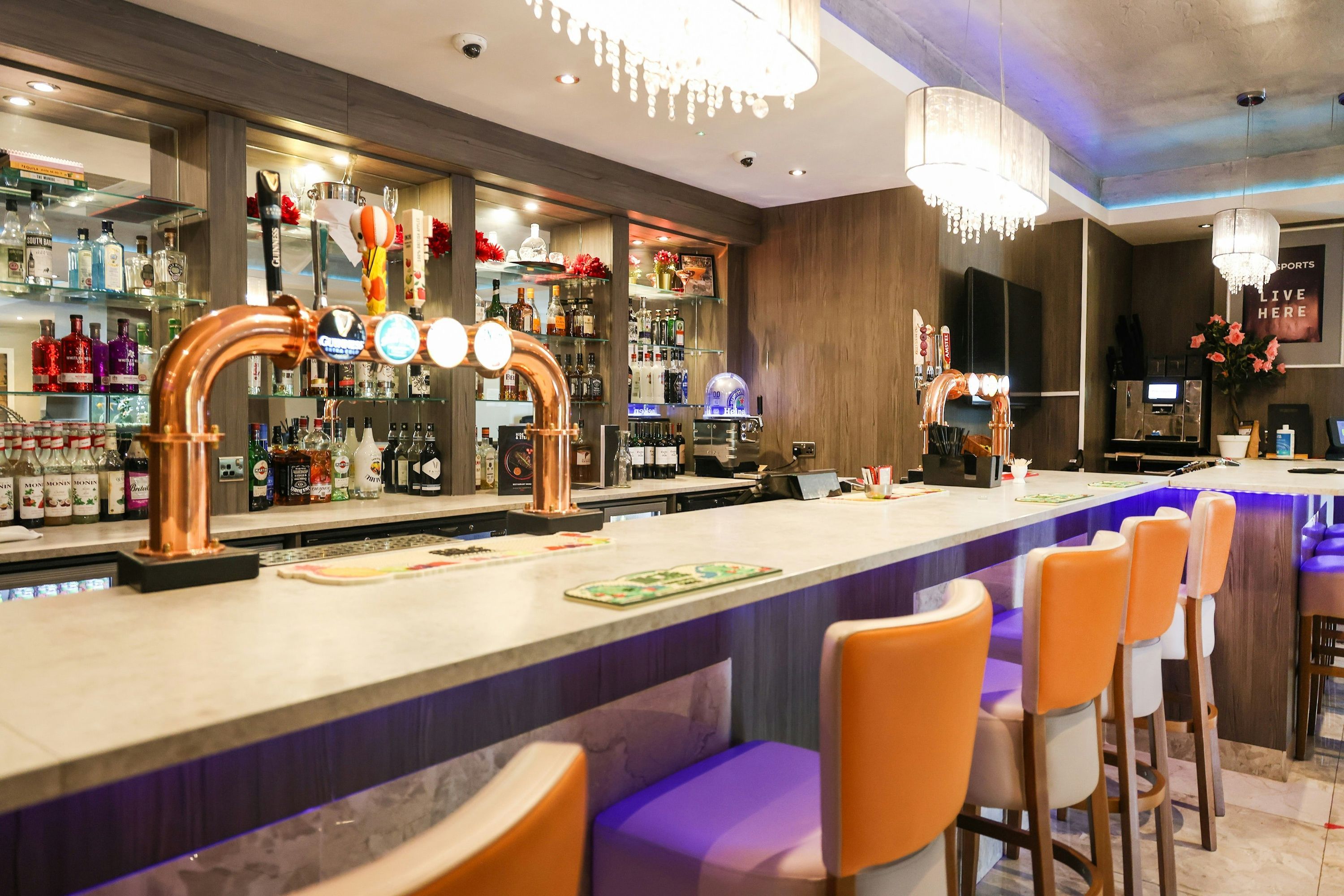 Bar