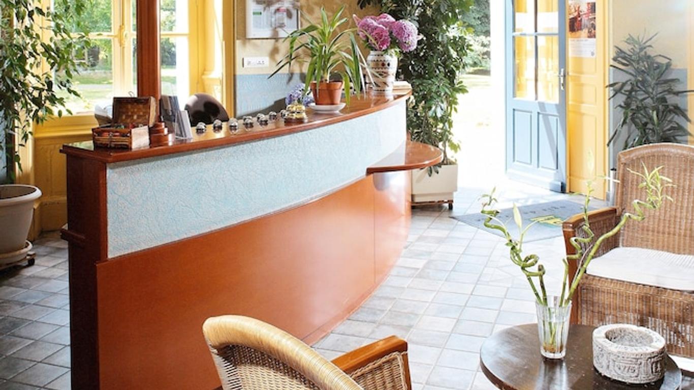 Logis Le Parc Hotel & Spa