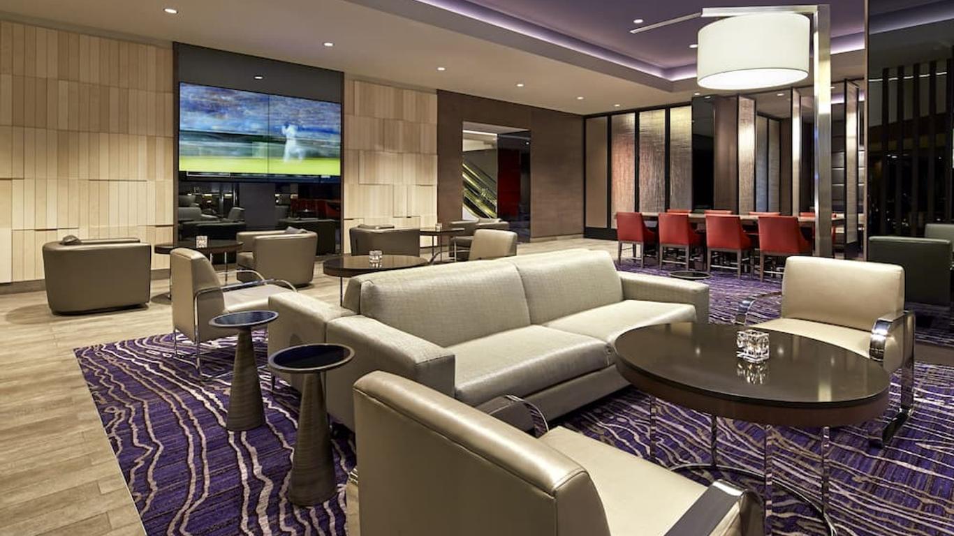 Hilton Long Beach