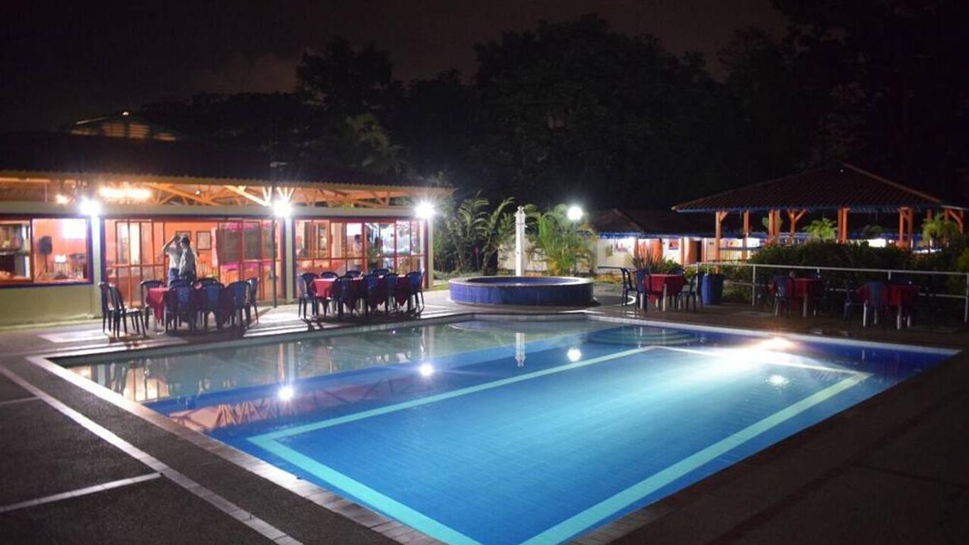 Hotel Campestre Tacurrumbi