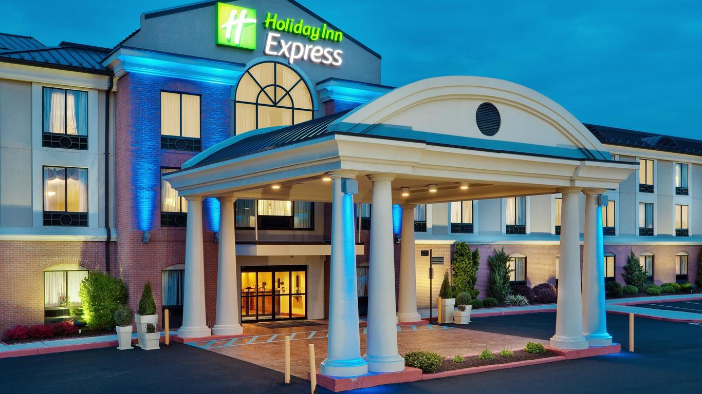 Holiday Inn Express & Suites Quakertown