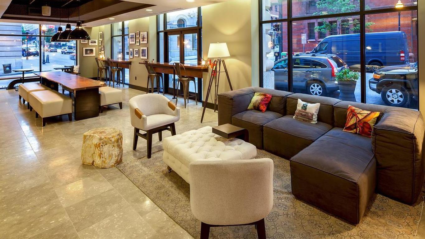 Hotel Rl Baltimore Inner Harbor