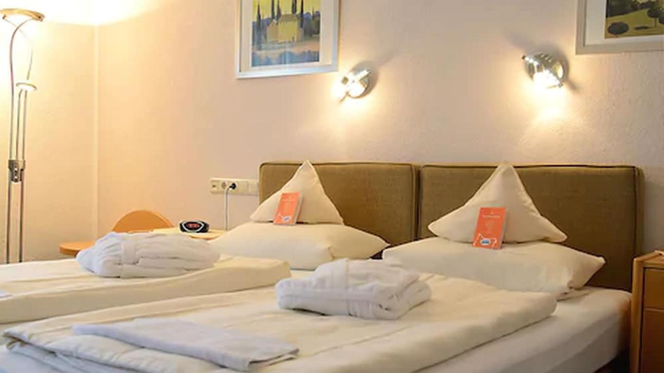 b-vier Hotel Bad Driburg