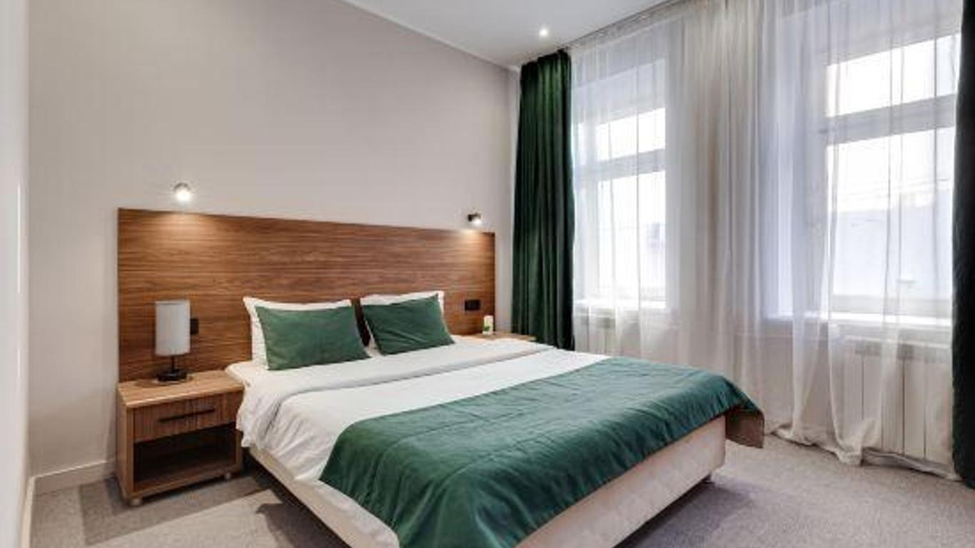 Seven Hills Brestskaya Hotel