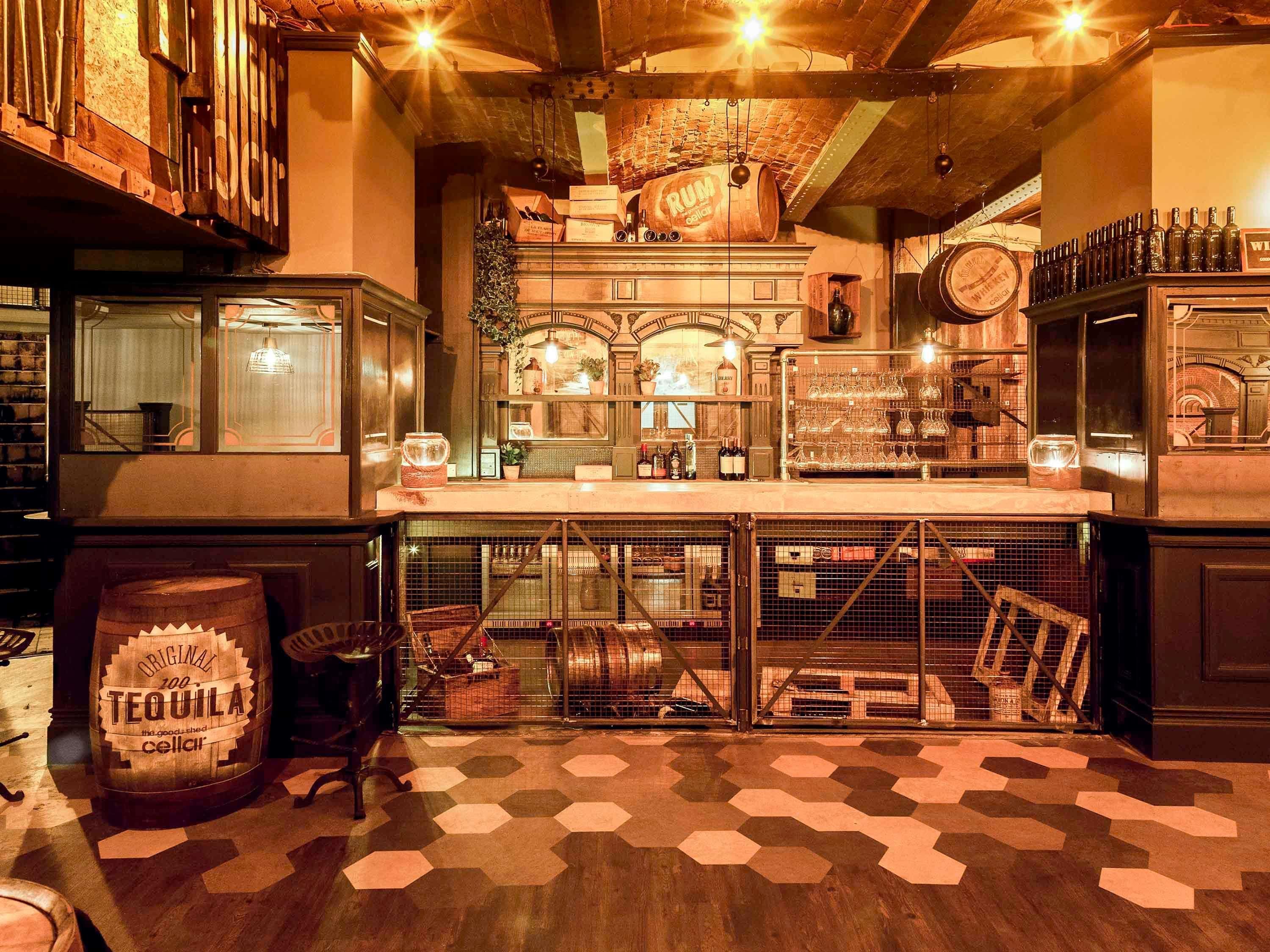 Bar