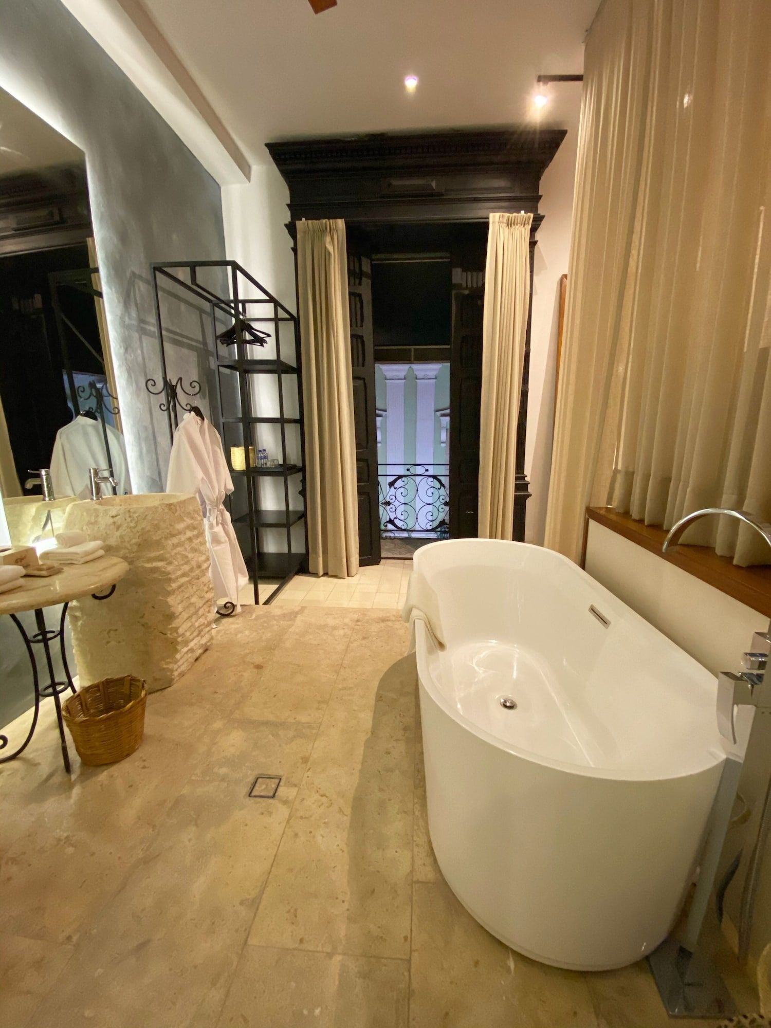 Otro