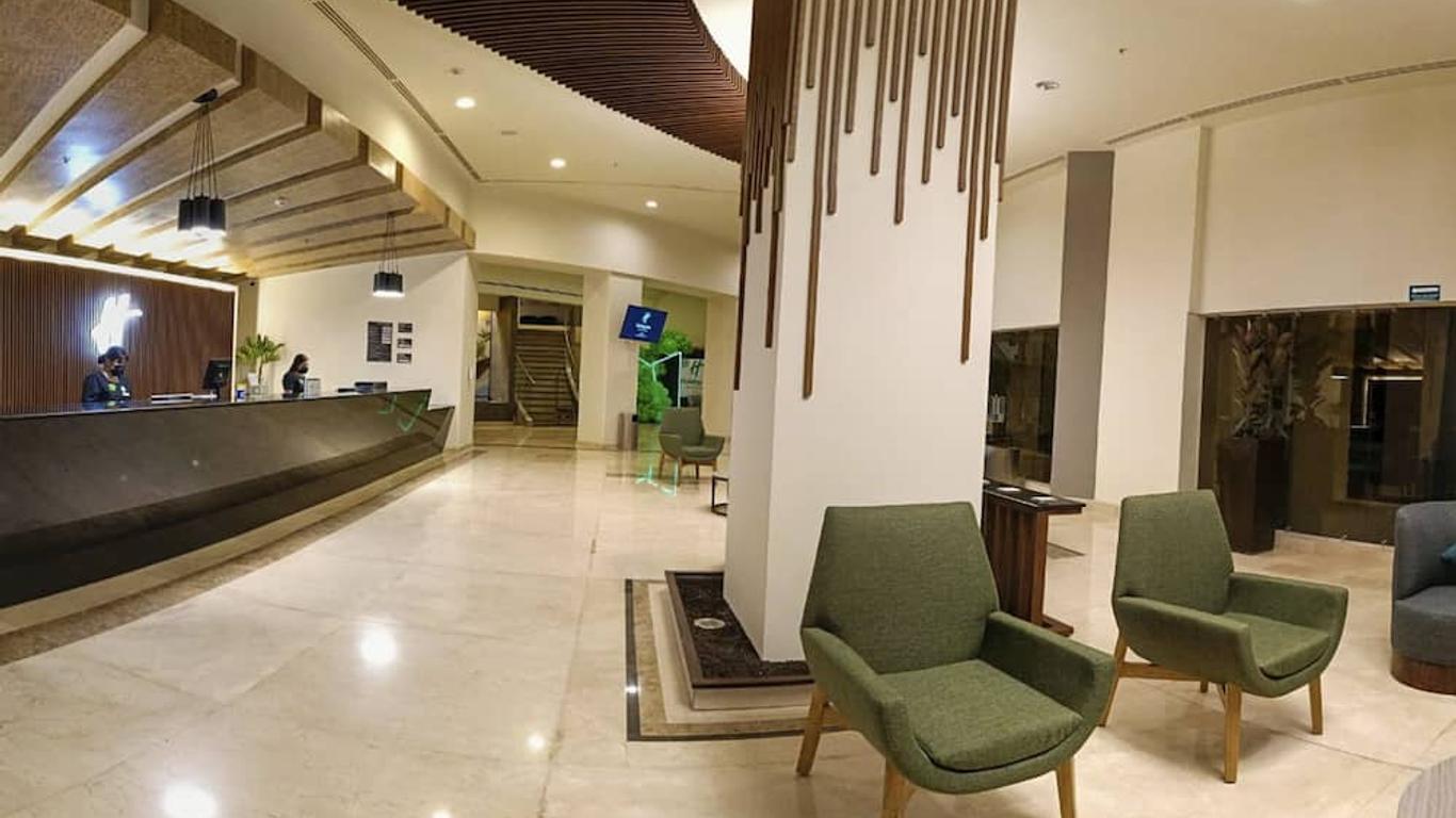 Holiday Inn Tuxpan - Convention Center