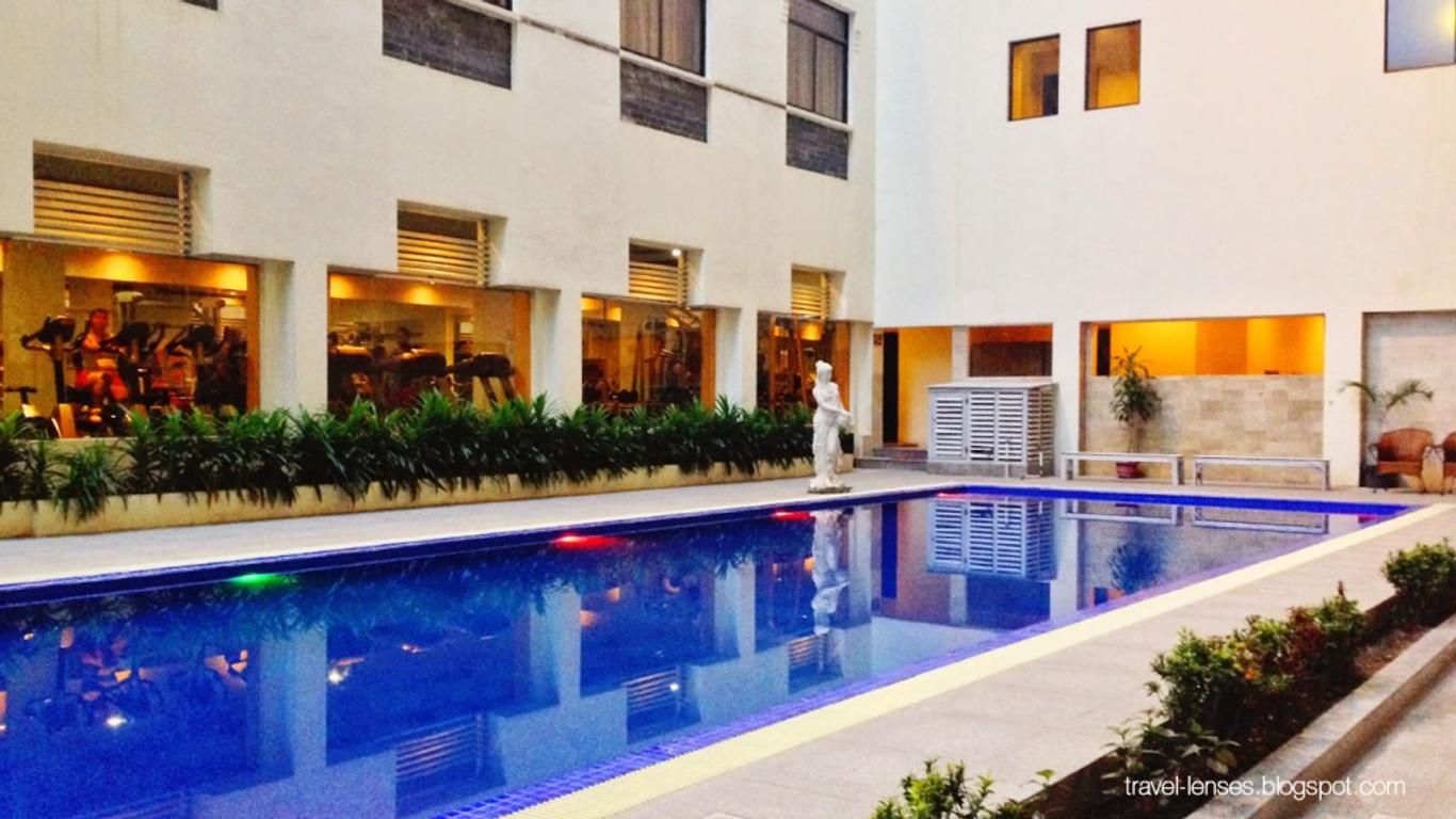 Aglow Hotel Harbor Bay Batam