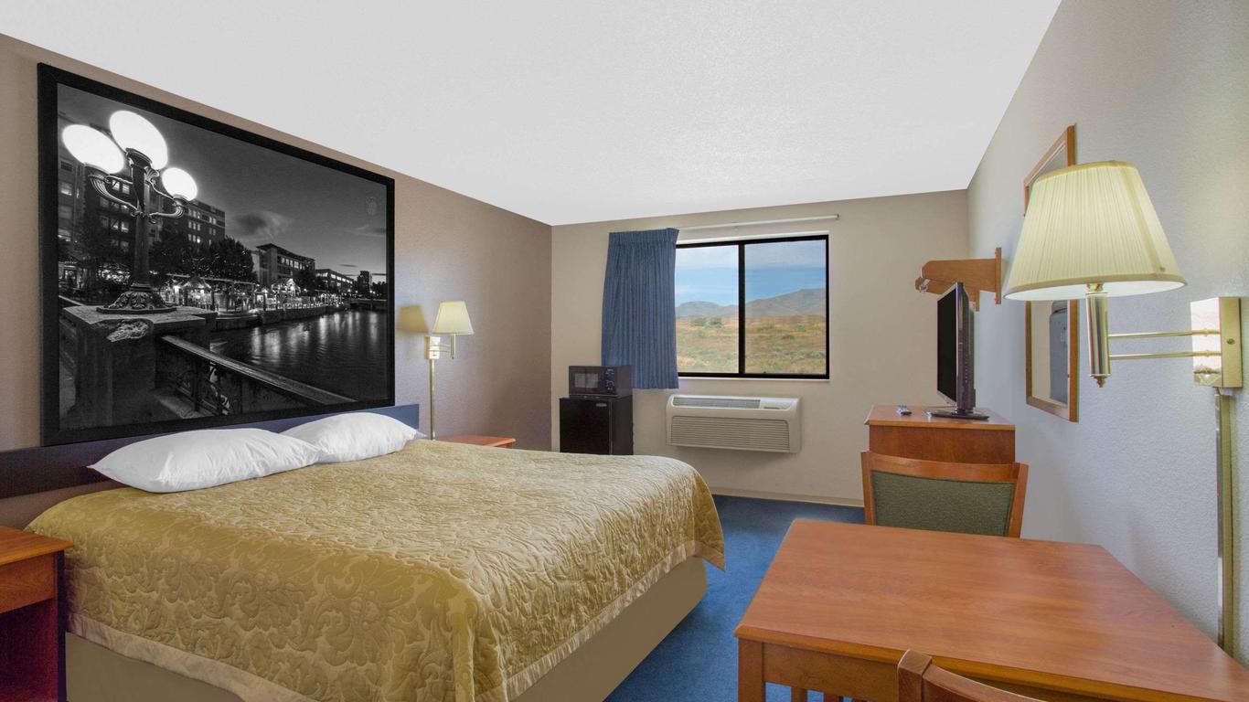 Super 8 by Wyndham Winnemucca NV