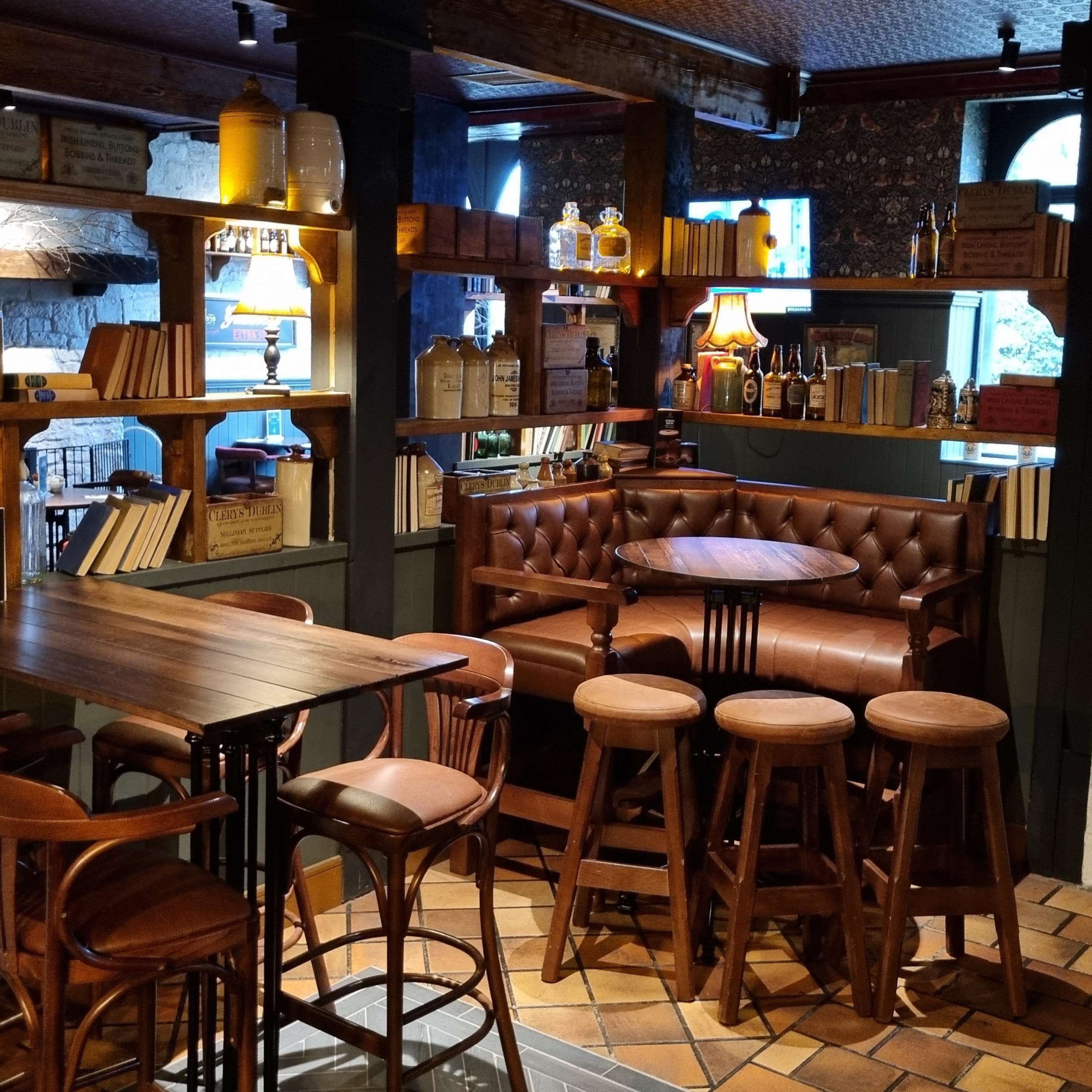Bar