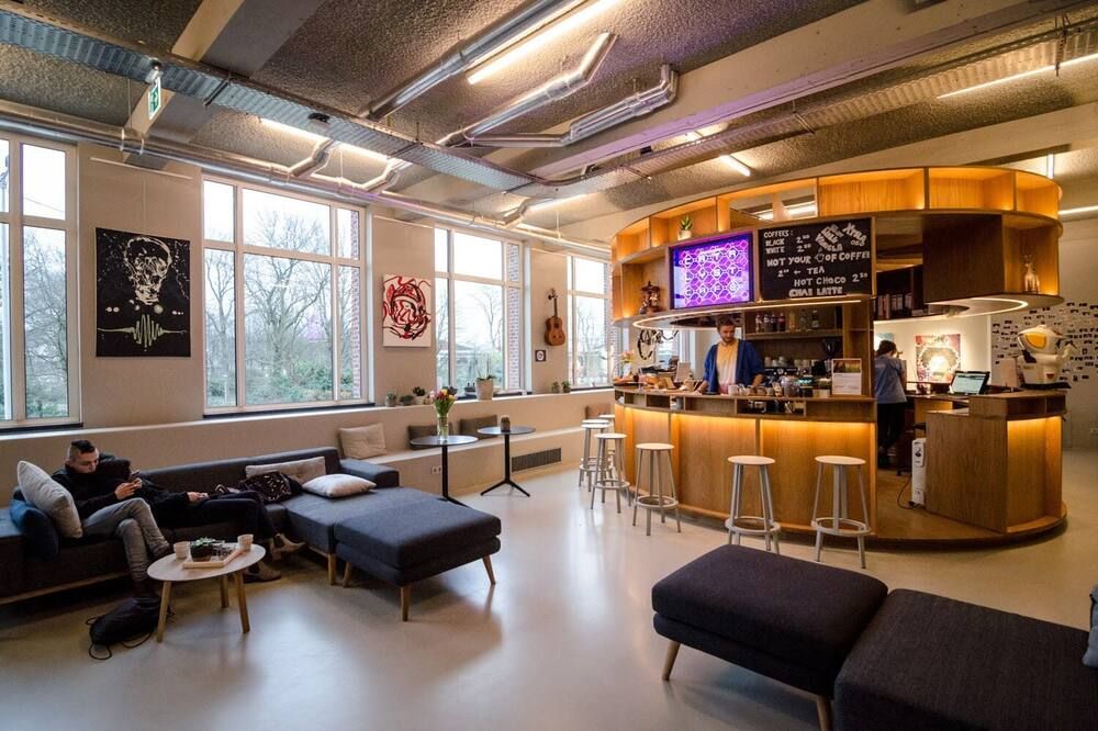 Clinknoord Hostel
