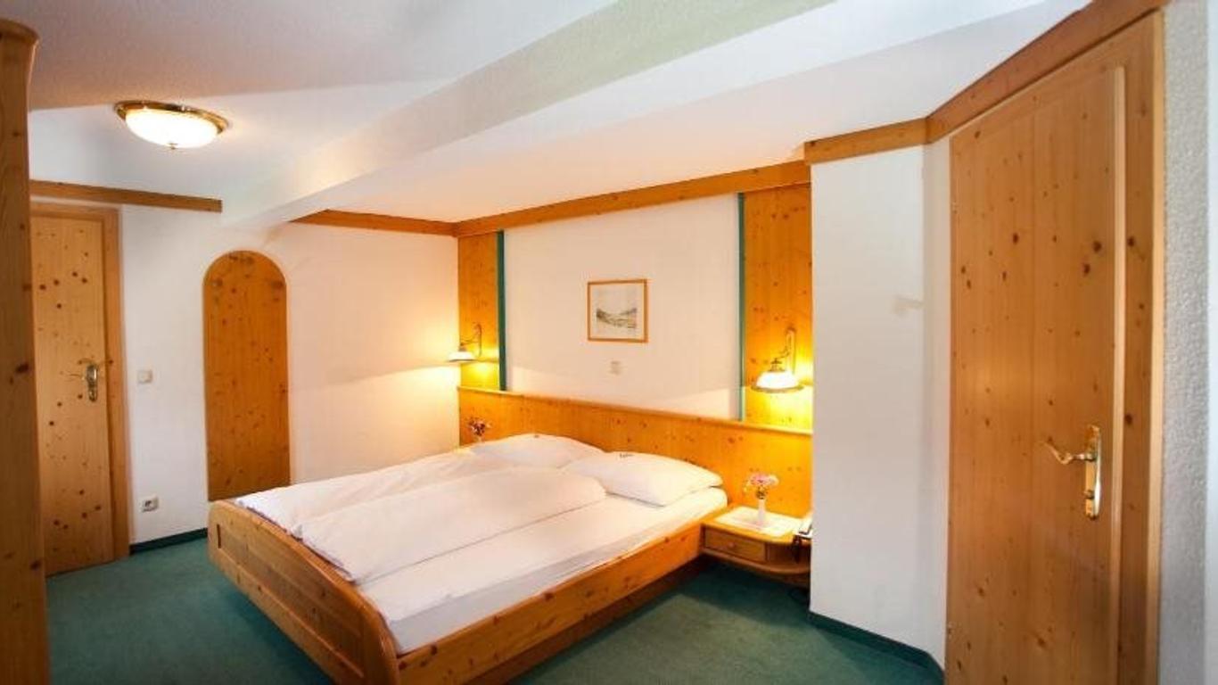 Landhotel Lacknerhof