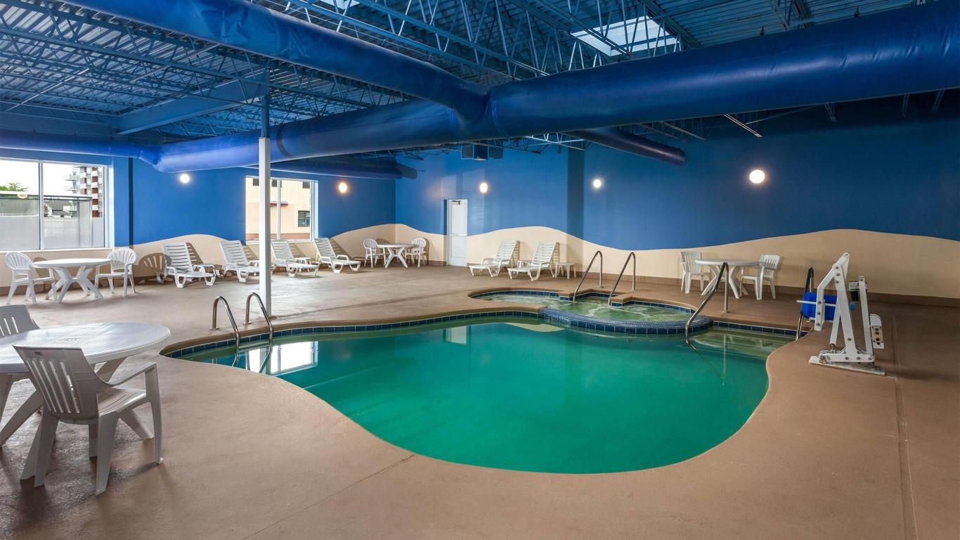 Wingate by Wyndham Sheboygan