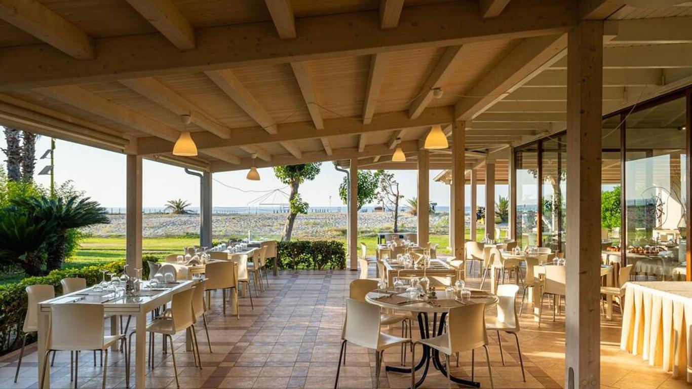 Le Dune Beach Club