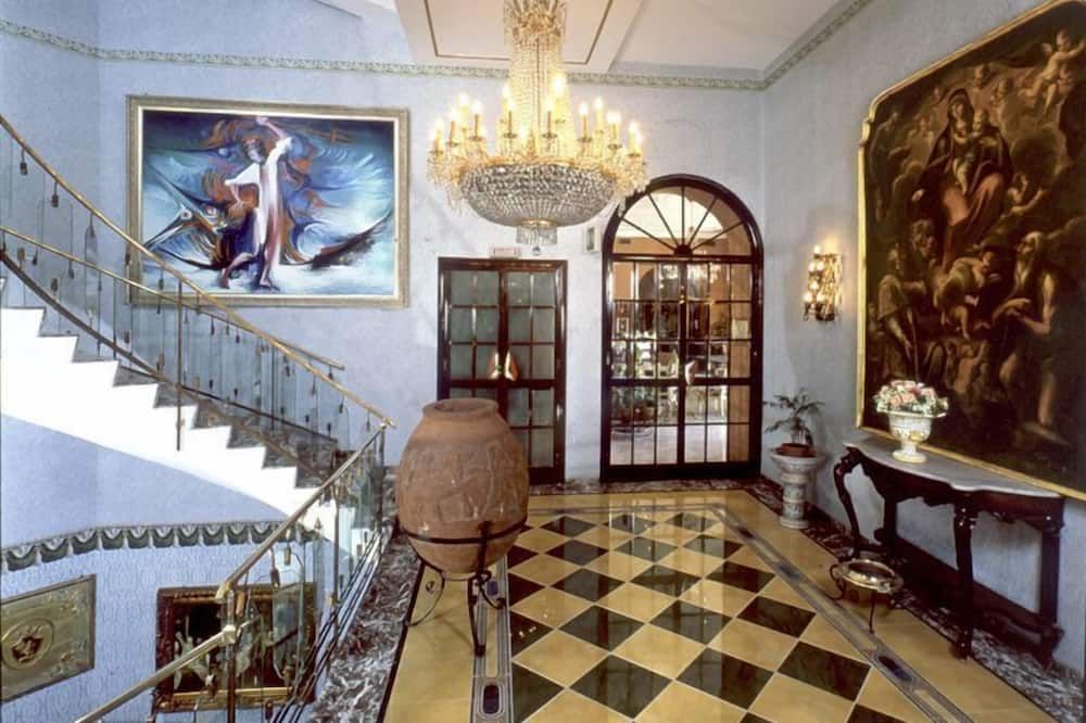 Otro