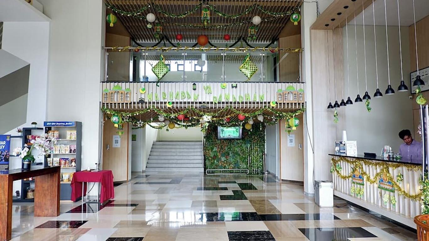 Lemo Hotel Serpong