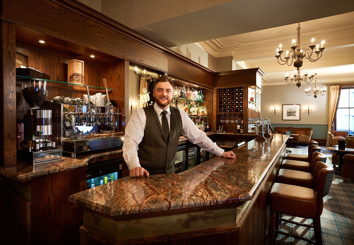 Bar