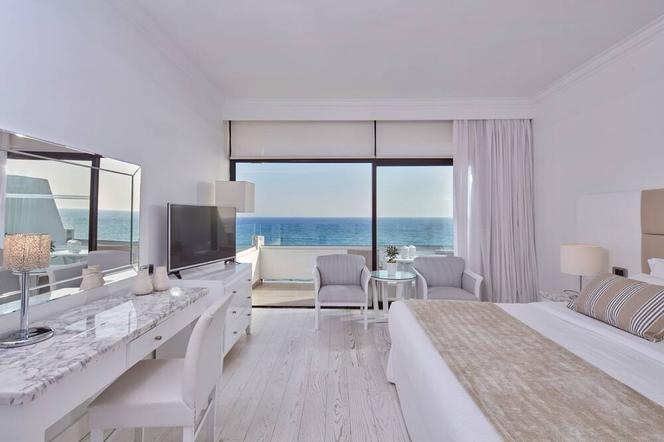 Grecian Sands Hotel