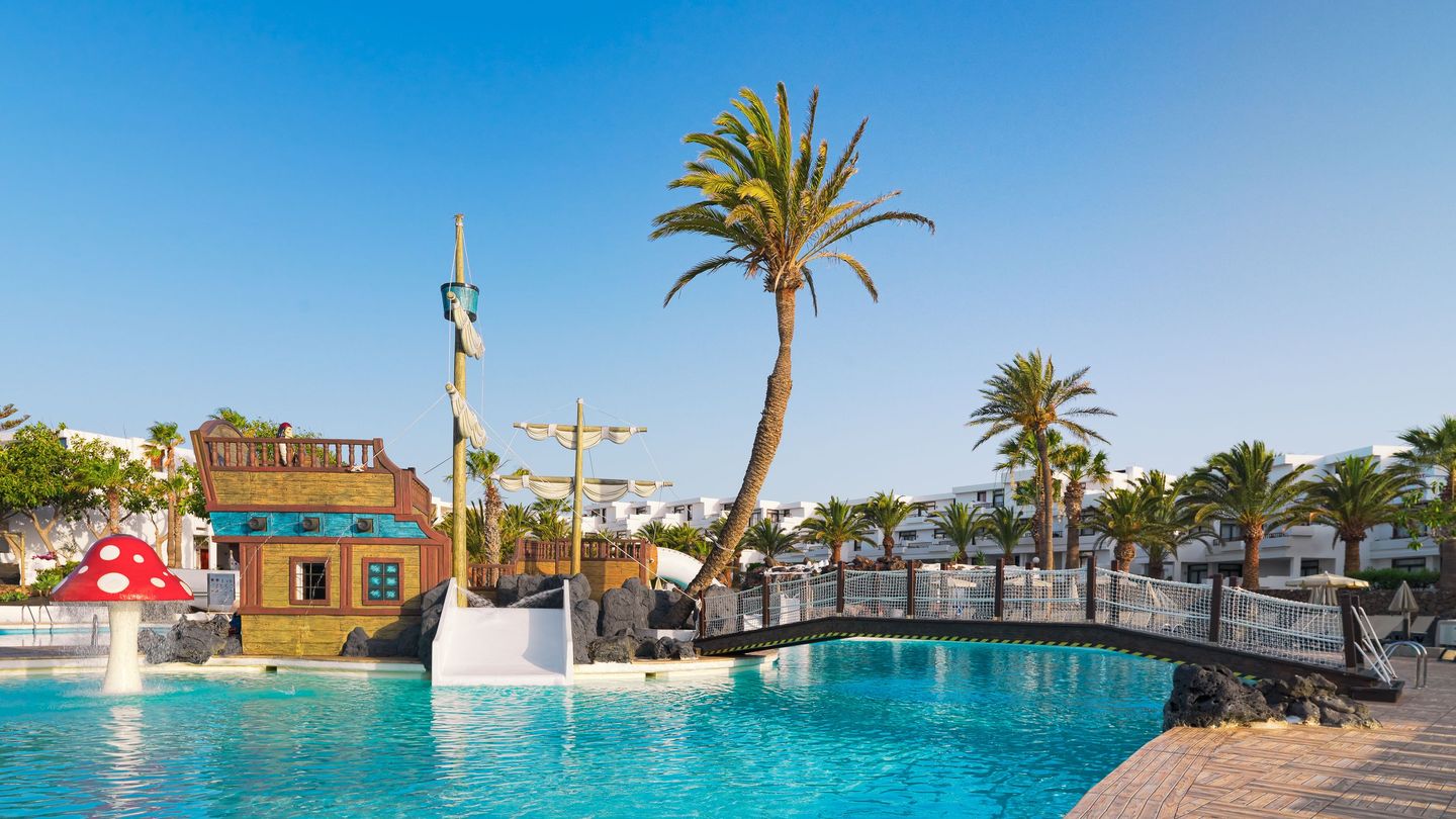 H10 Suites Lanzarote Gardens desde 101 €. Hoteles en Costa Teguise KAYAK