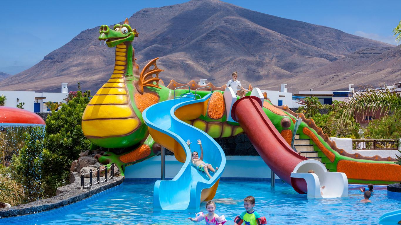Gran Castillo Tagoro Family & Fun Playa Blanca desde 30 €. Hoteles en Playa  Blanca - KAYAK